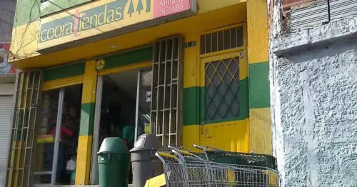 COORATIENDAS CALLE 182 COORATIENDAS CALLE 182